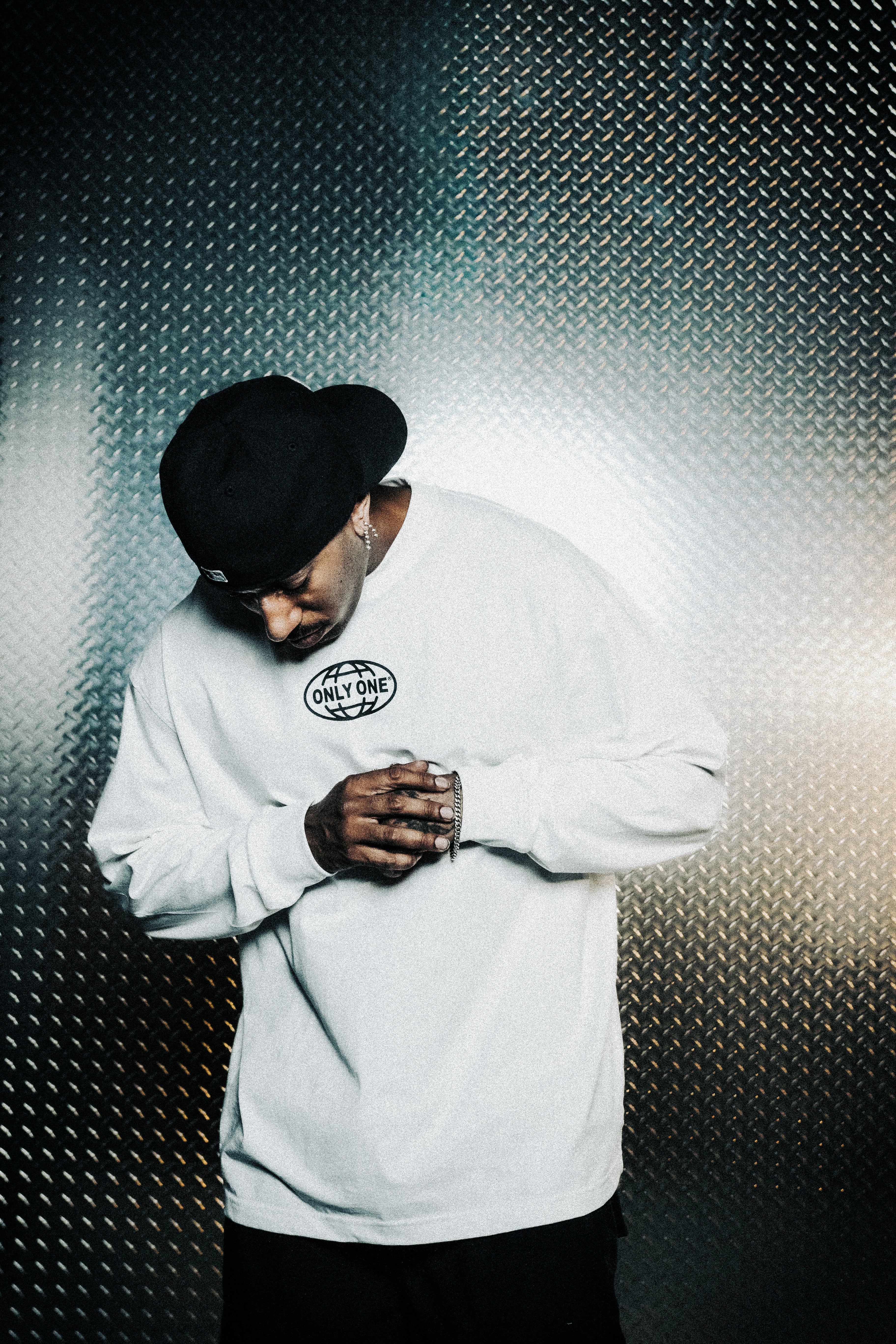 Worldwide Longsleeve White
