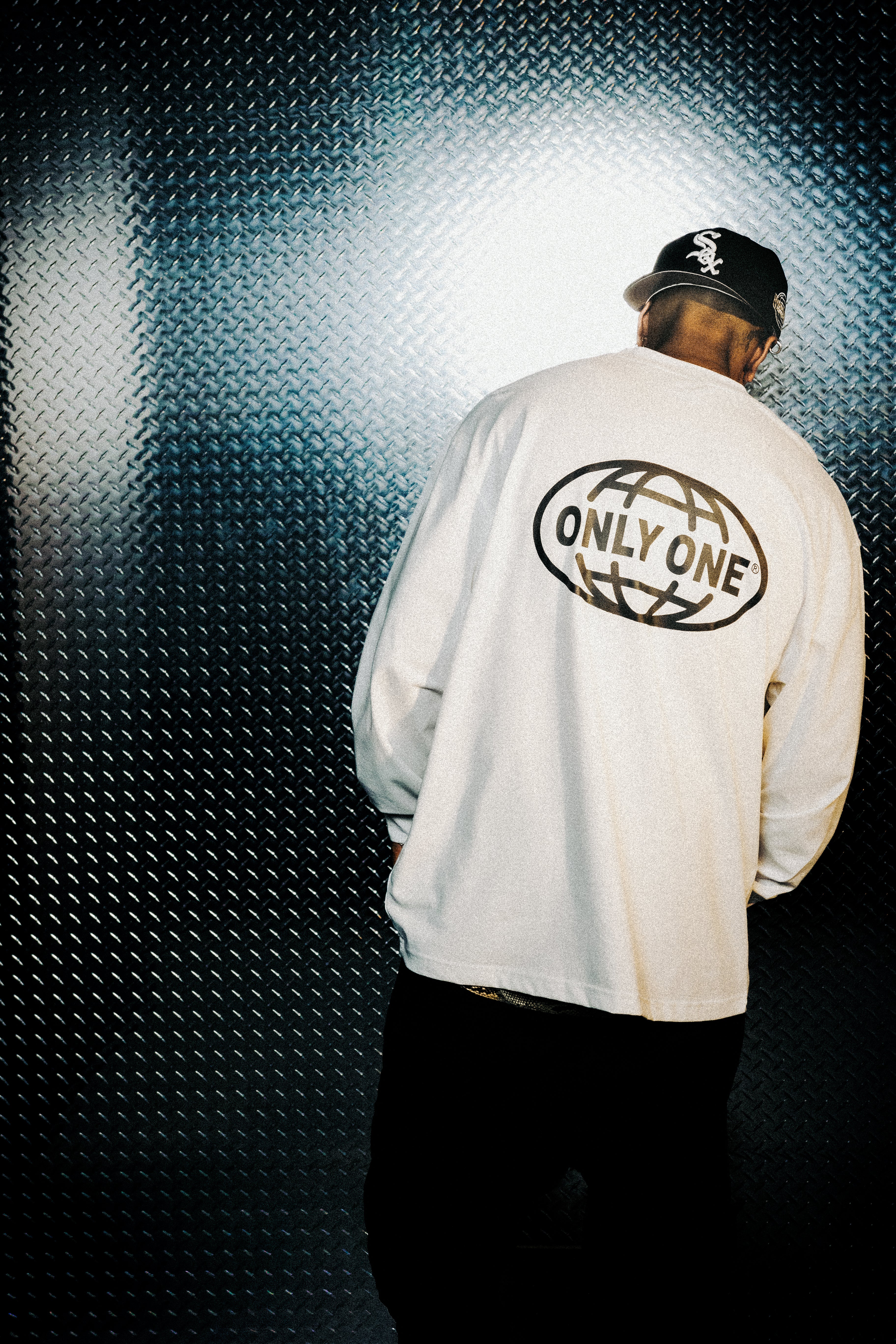 Worldwide Longsleeve White